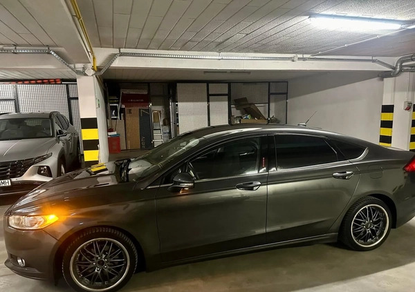 Ford Fusion cena 42900 przebieg: 149000, rok produkcji 2015 z Lublin małe 211